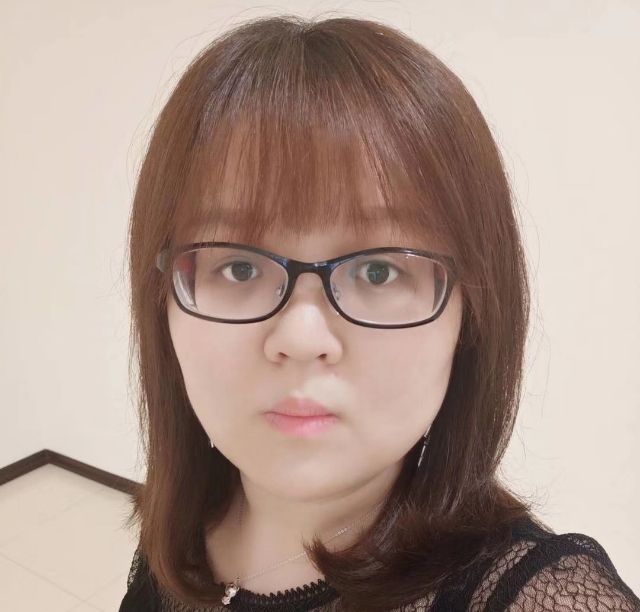 lily的第一张照片--甘肃闪婚服务中心