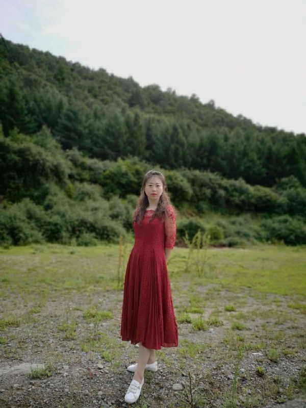 木槿的第五张照片--甘肃闪婚服务中心