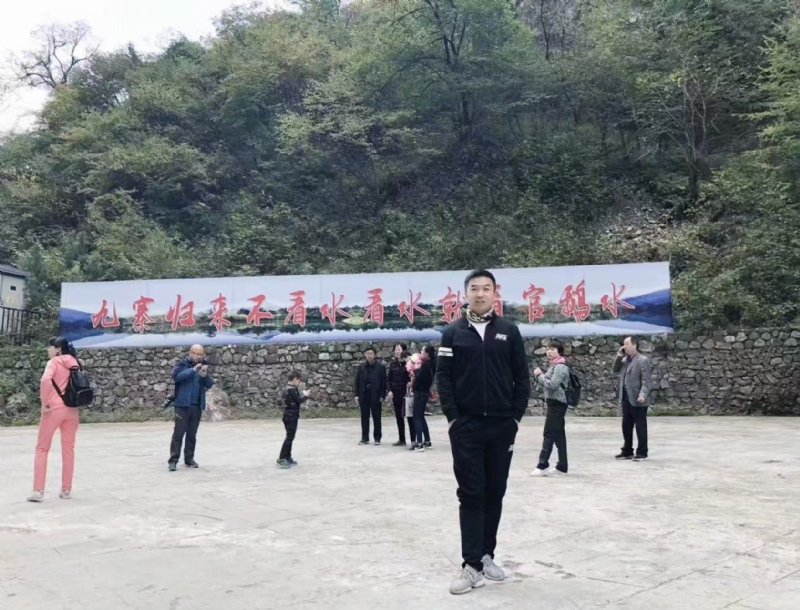 牵手的第一张照片--甘肃闪婚服务中心